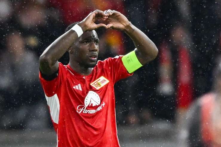 Backer con la maglia dell'Union Berlino - Foto ANSA - Dotsport.it