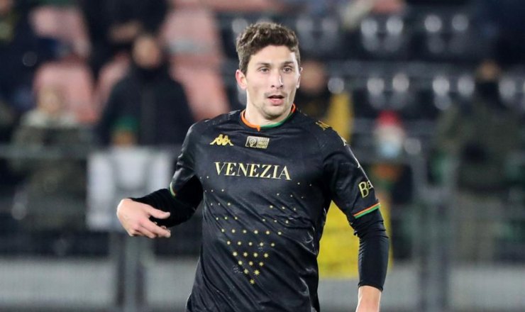 Milan, Caldara verso l'addio: si tenta la via del prestito.