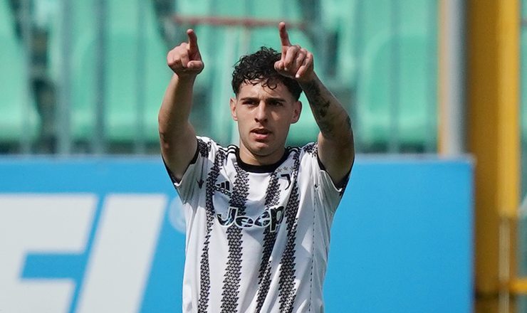 Juventus, Luis Hasa promosso in prima squadra.