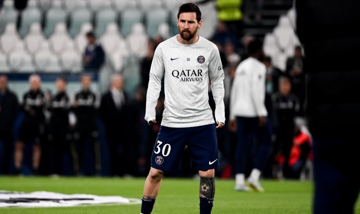 Messi vince il Pallone d'Oro ma si dimentica di ringraziare il Psg.