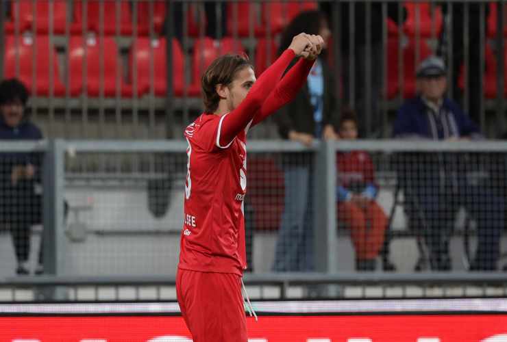 Andrea Colpani festeggia una rete con la maglia del Monza - Foto ANSA - Dotsport.it