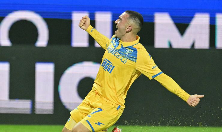 Frosinone, Arijon Ibrahimovic è il più giovane marcatore di sempre in Serie A.