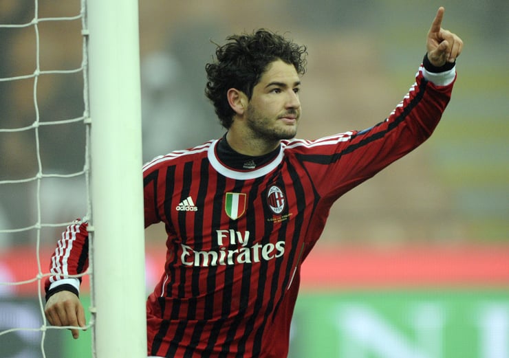 Pato con la maglia del Milan - Foto ANSA - Dotsport.it