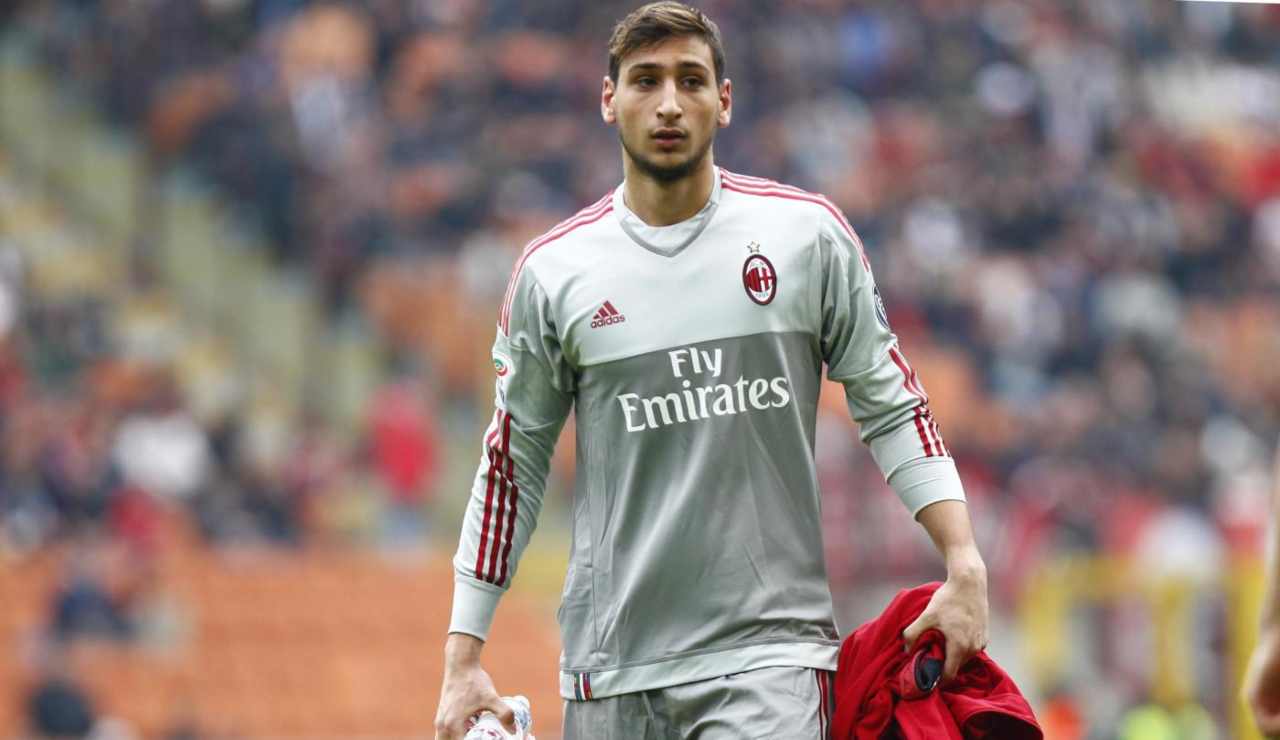 Lasciò il Milan prima dell'esordio di Donnarumma, ora rischia la Serie B.