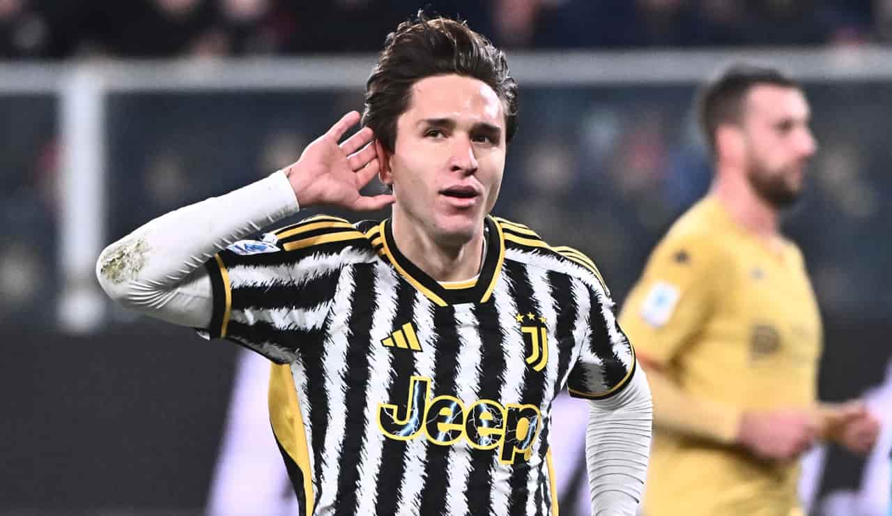 Federico Chiesa festeggia una rete segnata con la maglia della Juventus - Foto ANSA - Dotsport.it