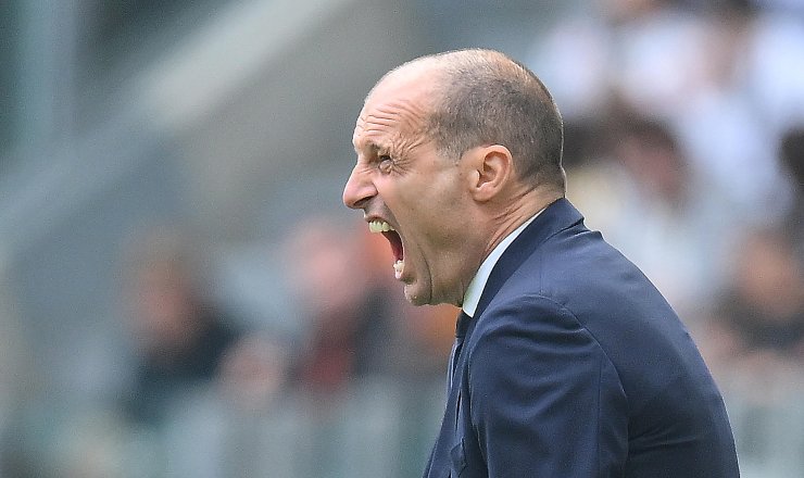 Juventus, addio Allegri: il tecnico potrebbe andare in Premier League.