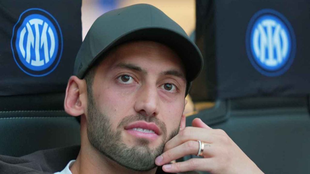 Inter studia il post‑Calhanoglu: vertice decisivo in arrivo